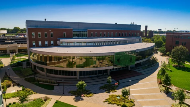 Uol Belknap from outside