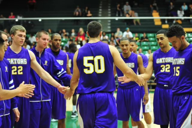 SFSU basketball team