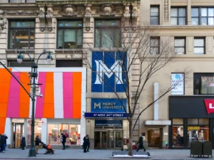 Mercy Manhattan entrance street view