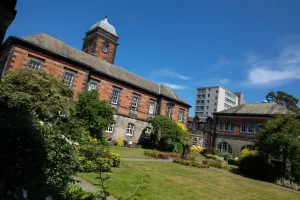 Red-brick Geddes Building at Dundee campus, Scotland
