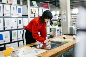 Student in Materials Library